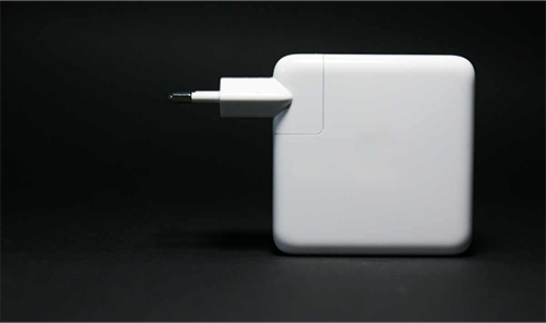 Discover the perfect adapter for your device image
